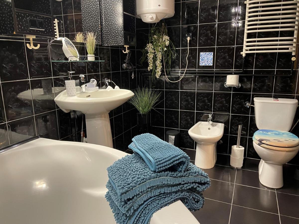 Apartamenty Pod Uwalonym Debem Jezow Sudecki Dış mekan fotoğraf