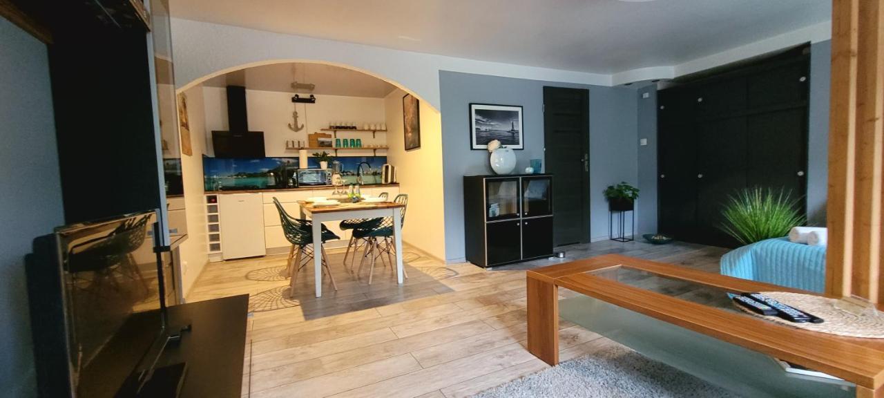 Apartamenty Pod Uwalonym Debem Jezow Sudecki Dış mekan fotoğraf